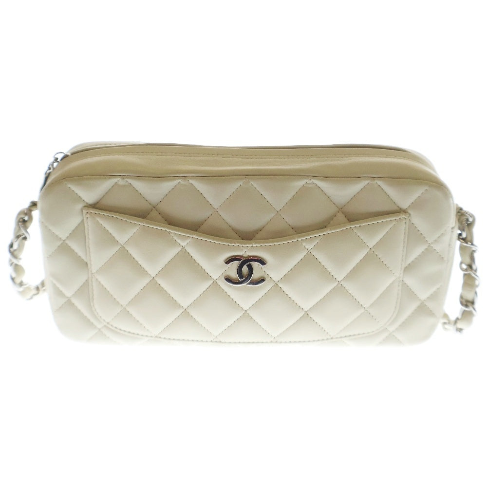 CHANEL(シャネル) マトラッセ ココマーク チェーン ワンショルダーバッグ ホワイト ラムスキン レザー シルバー金具