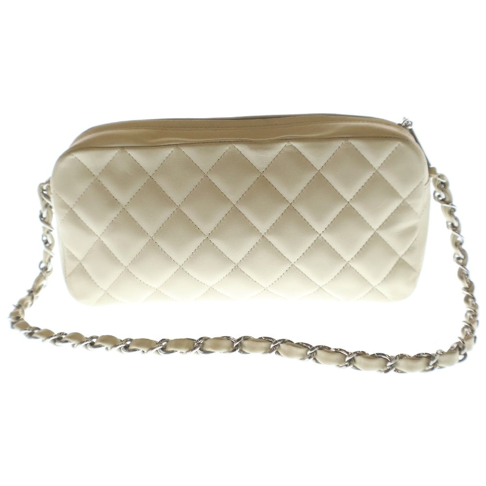 CHANEL(シャネル) マトラッセ ココマーク チェーン ワンショルダーバッグ ホワイト ラムスキン レザー シルバー金具