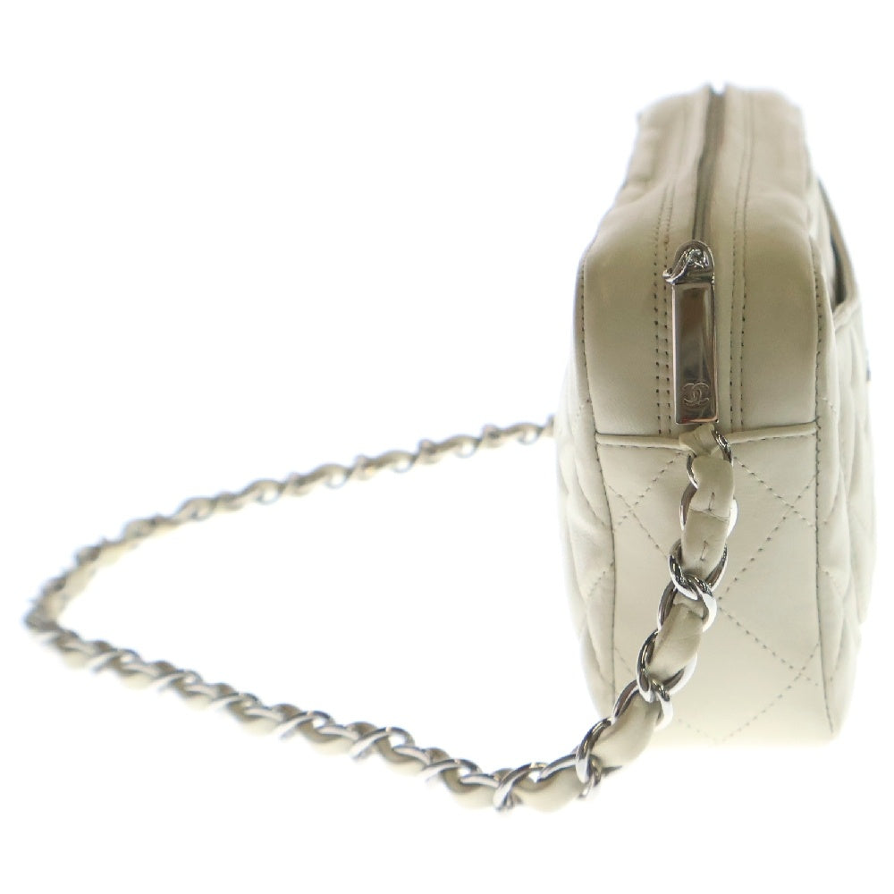 CHANEL(シャネル) マトラッセ ココマーク チェーン ワンショルダーバッグ ホワイト ラムスキン レザー シルバー金具