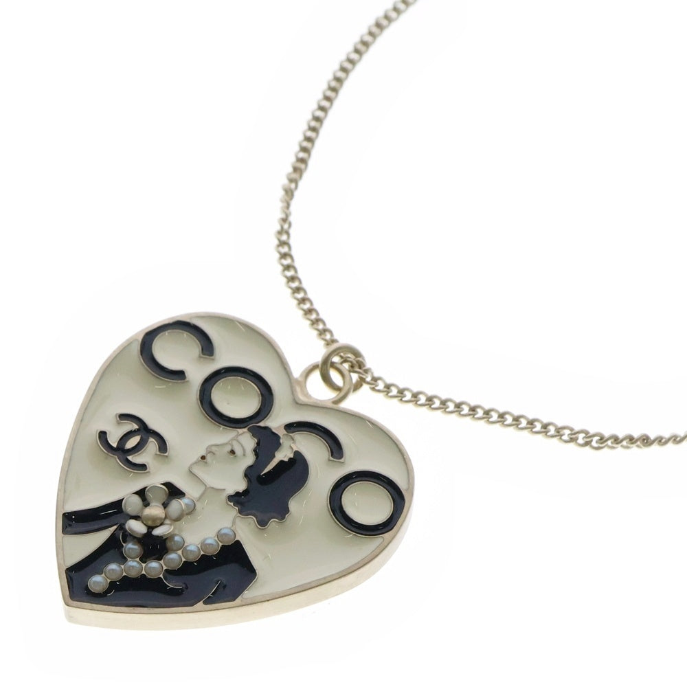 CHANEL(シャネル) ココマーク CC ペンダント マドモゼル ハート ネックレス ゴールド メタル 06P