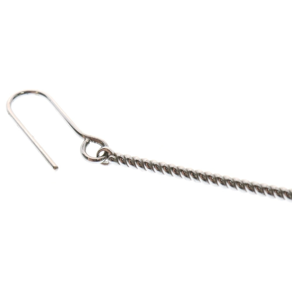 LOEWE(ロエベ) アナグラム ダイス スイングピアス イヤーアクセサリー シルバー SV925