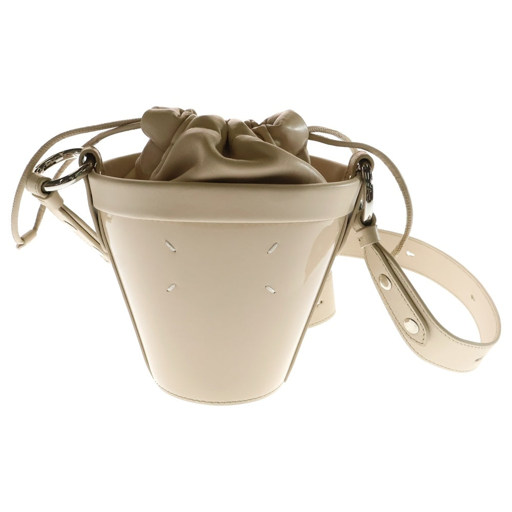 Maison Margiela 0(メゾンマルジェラ) Bucket Mini Bag 4ステッチ パテント コンビレザー バケット ミニ ショルダーバッグ ベージュ SB3WG0042 P5135