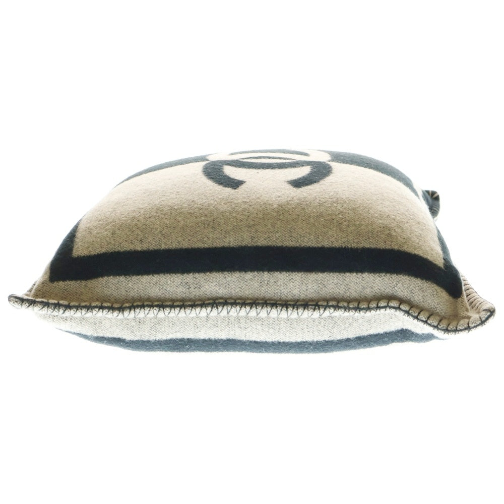 CHANEL(シャネル) ココマーク ロゴクッション ウール カシミヤ インテリア ブラック×グレー 小物 レディース