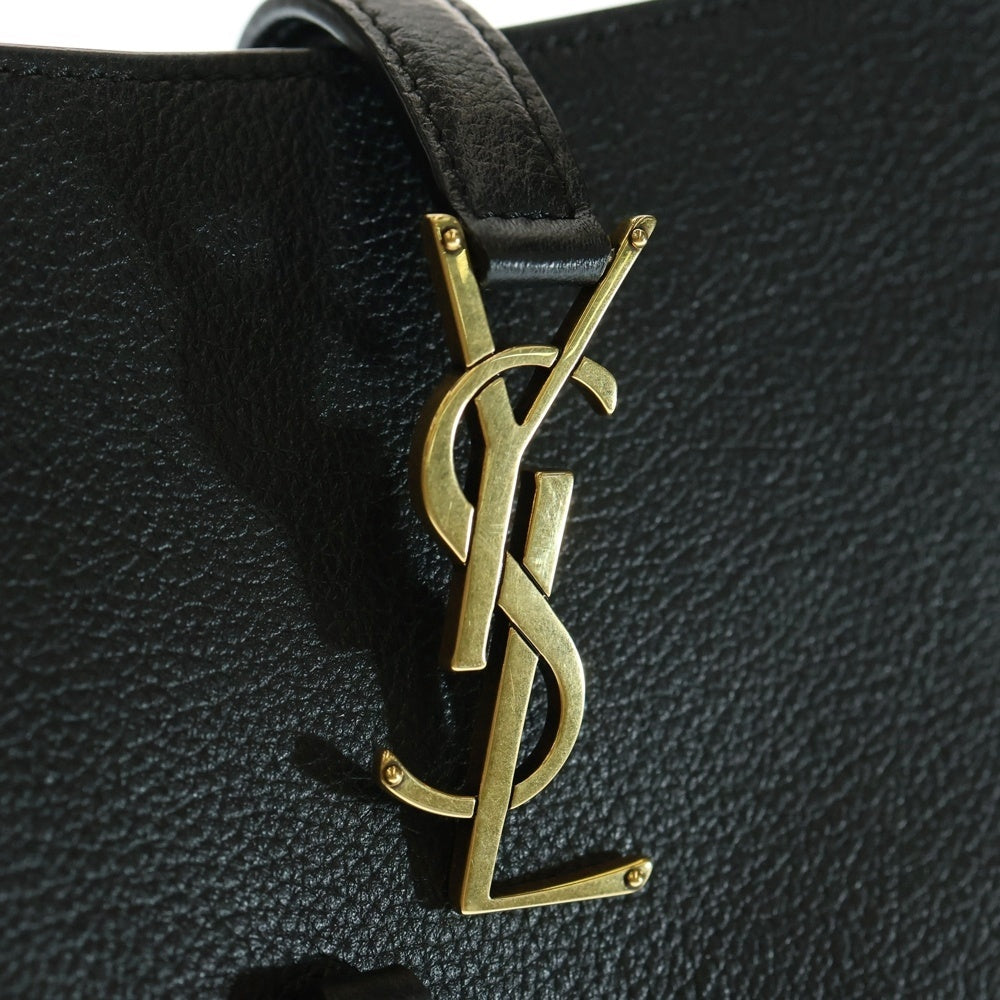 YVES SAINT LAURENT(イヴサンローラン) LE 5 A 7 ソフト スモール ホーボーバッグ ワンショルダーバッグ ブラック