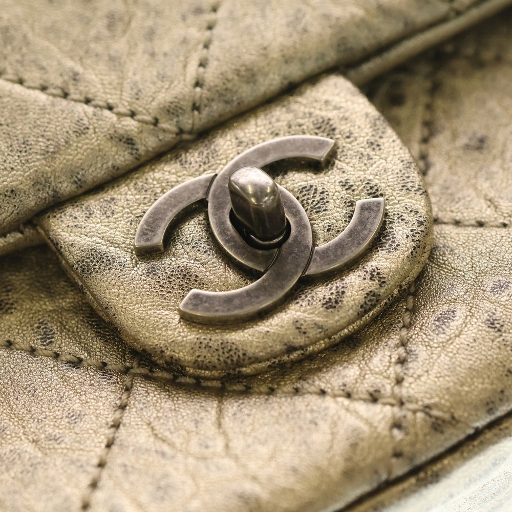 CHANEL(シャネル) マトラッセ25 チェーンショルダーバック ハンドバッグ シャンパンゴールド カーフスキン アンティークシルバー金具 レディース