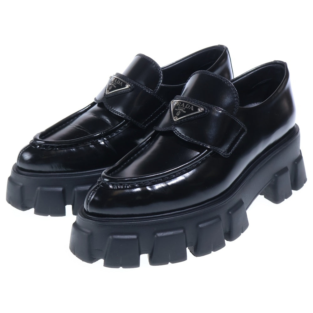 PRADA(プラダ) モノリス ブラッシュドレザー トライアングルロゴプレート ポインテッドトゥ 厚底シューズ ローファー ブラック レディース