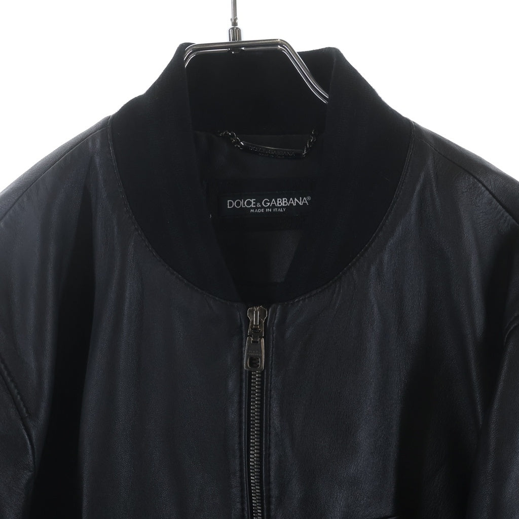 DOLCE & GABBANA(ドルチェアンドガッバーナ) ロゴプレート レザー ジップアップ ボンバージャケット ブラック G9PB9L/FUL89