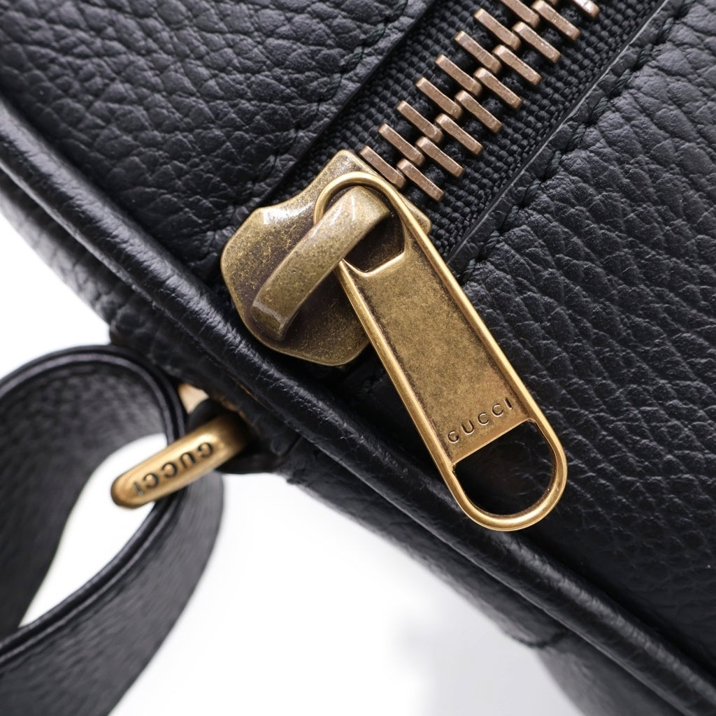 GUCCI(グッチ) メッセンジャーバッグ ショルダーバッグ ブラック レザー 523591 ゴールド金具 レディース