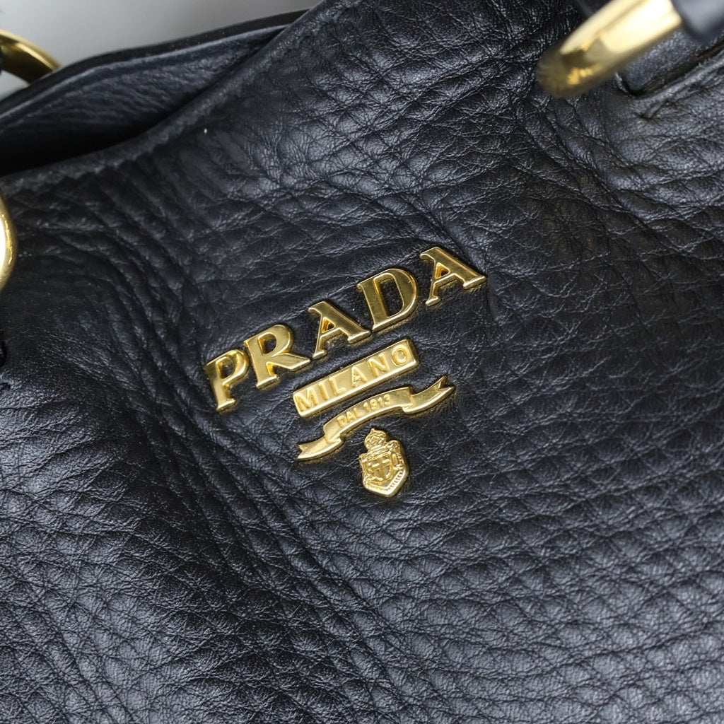 PRADA(プラダ) ヴィッテロダイノ ロゴ 2WAYトート ハンドバッグ ショルダーバッグ ブラック レザー B2625M レディース
