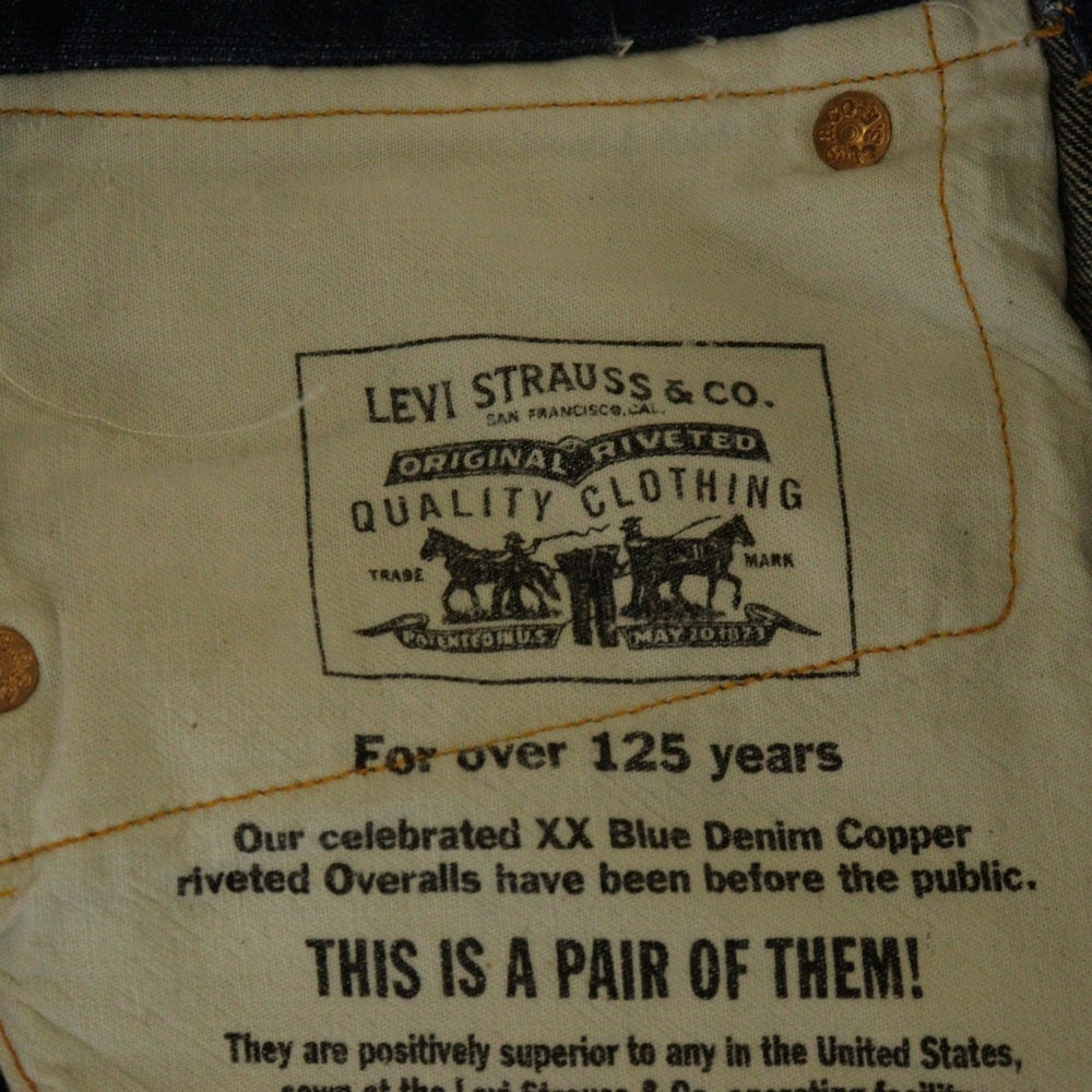 Levi's VINTAGE CLOTHING(リーバイス ビンテージ クロージング) 90s ファーストモデル 125‐0024 ボタン裏刻印555 バレンシア工場 MADE IN USA ボタンフライ デニムパンツ