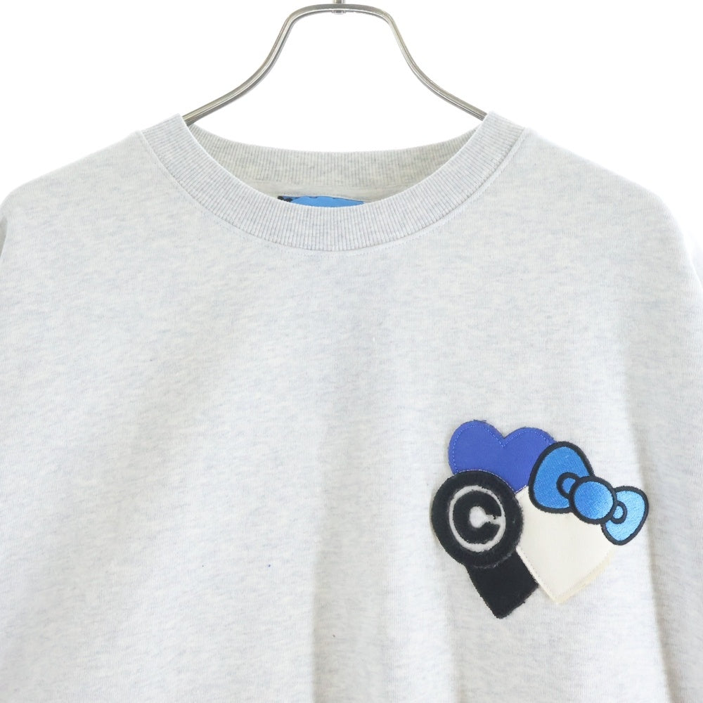 COIN PARKING DELIVERY(コインパーキングデリバリー) ×サンリオキャラクターズ SHIRT CPDSC-KT14 クルーネック長袖スウェットトレーナー グレー