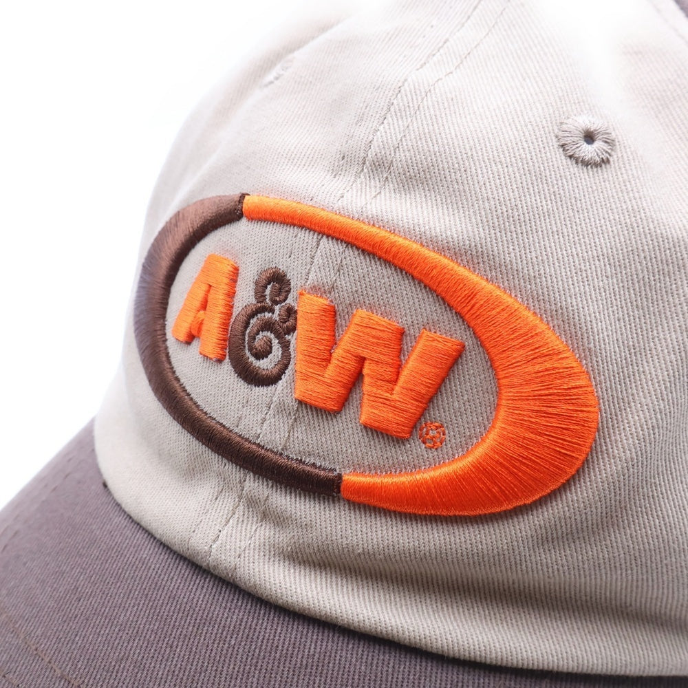 NO BRAND(ノーブランド) TEE LUV A&W ロゴ バイカラーキャップ 帽子