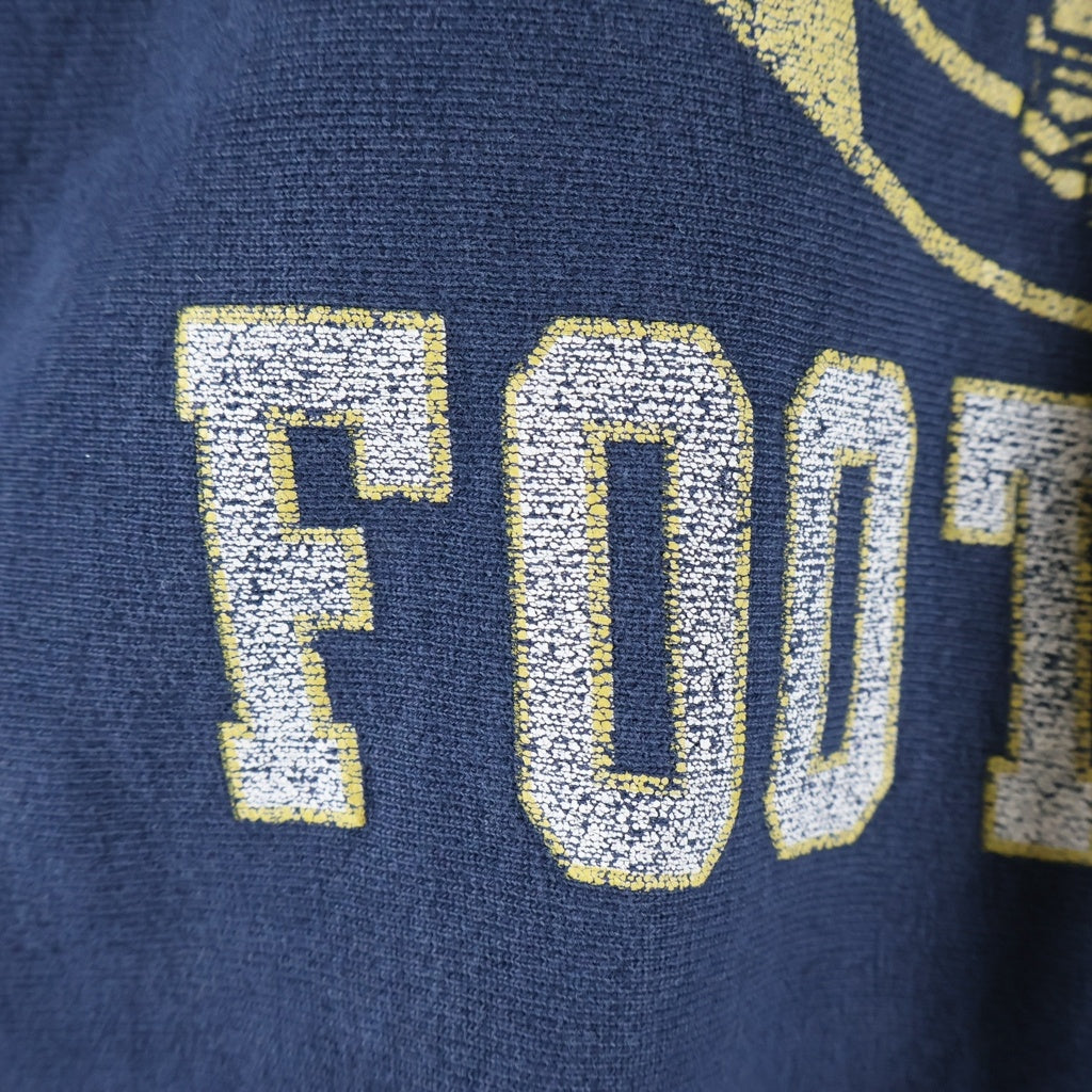 CHAMPION(チャンピオン) REVERSE WEAVE NOTRE DAME FOOTBALL リバースウィーブ 刺繍タグ フロントプリント クルーネック長袖スウェットトレーナー