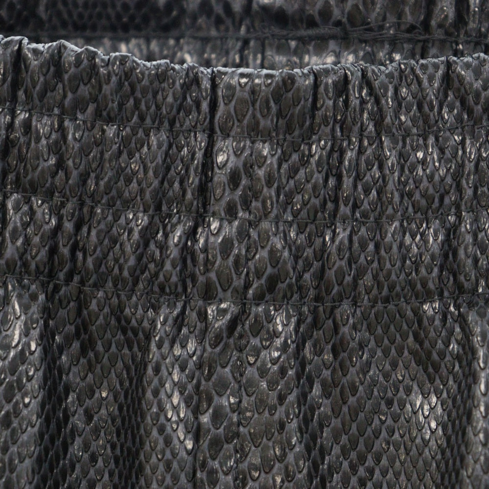 Needles(ニードルス) 24AW ×NUBIAN TRACK PANTS SYNCETIC LEATHER EXCLUSIVE NS1585 ヌビアン トラックパンツ フェイクレザー ブラック