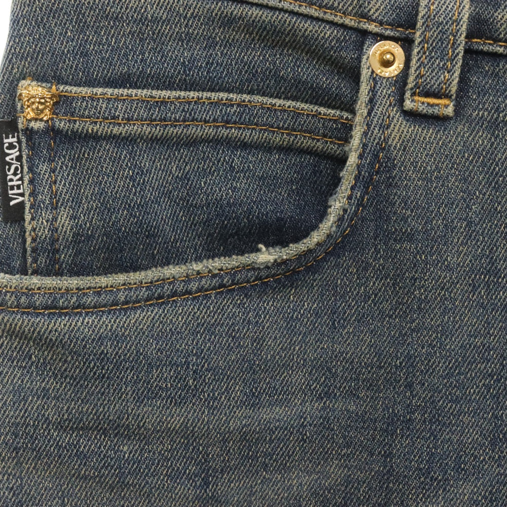 VERSACE(ヴェルサーチ) メデューサロゴ スリムデニムパンツ ジーンズ インディゴ 1A02532