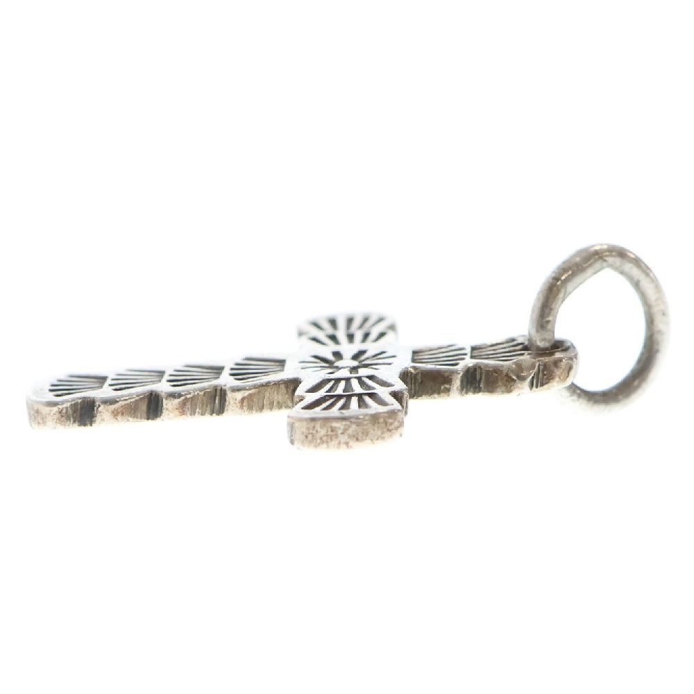 INDIAN JEWELRY(インディアンジュエリー) ナバホ族 D Reeves作 クロスネックレストップ シルバー