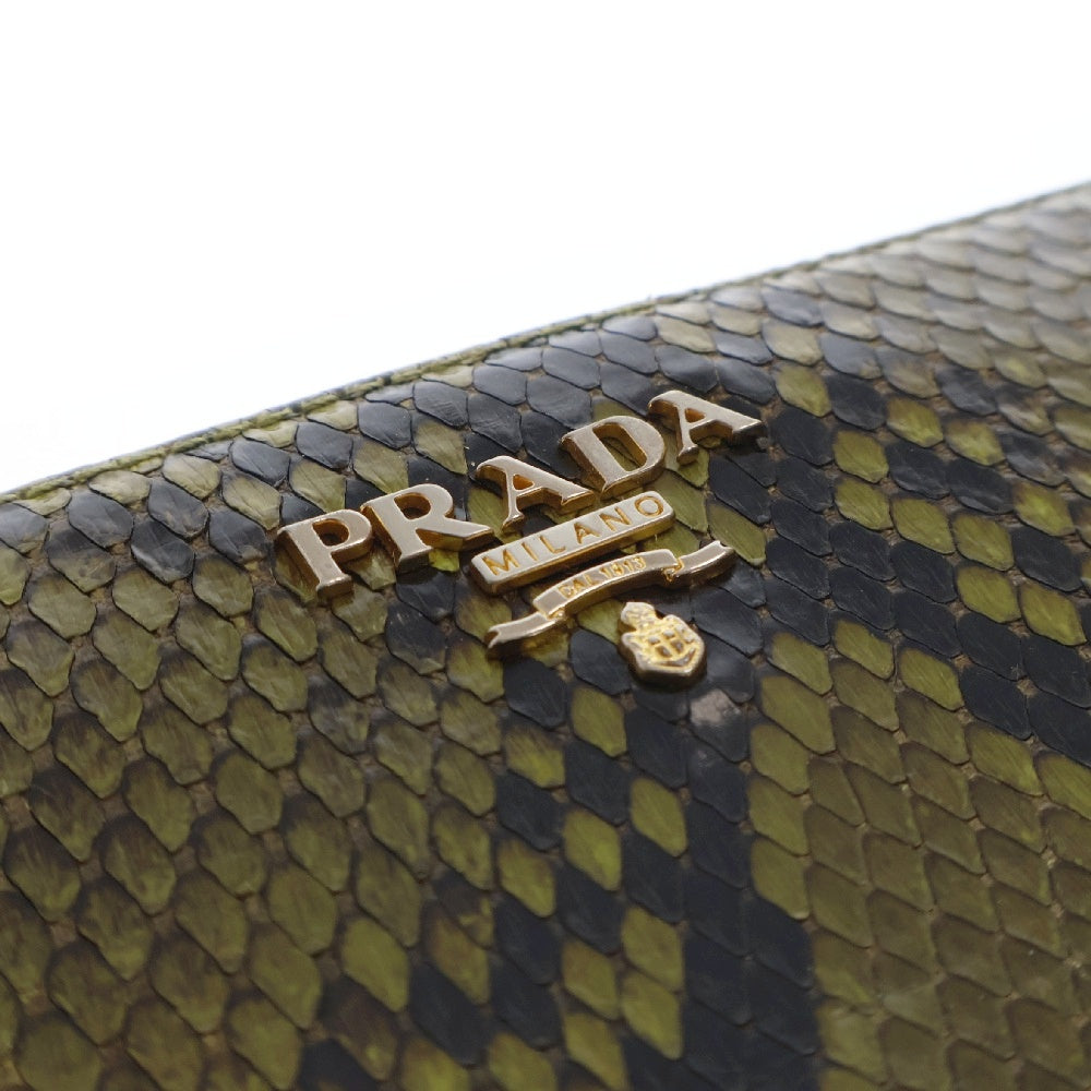 PRADA(プラダ) パイソン 蛇 ラウンドジップ ウォレット 長財布 グリーン