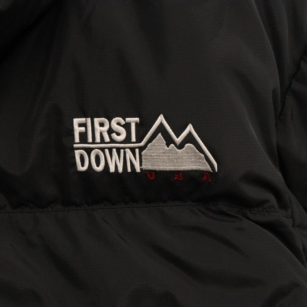 FIRST DOWN(ファーストダウン) ジップアップ ナイロンダウンジャケット フロントロゴ ブラック