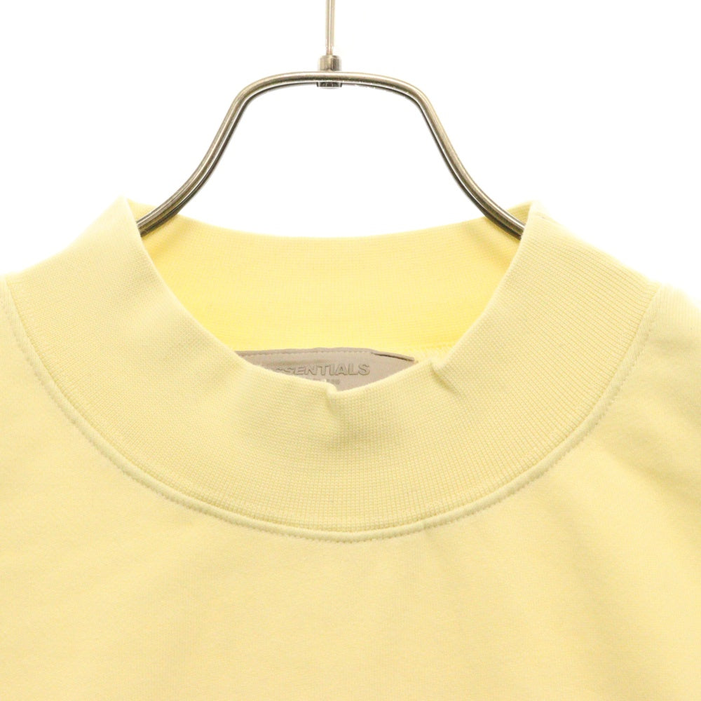 FEAR OF GOD ESSENTIALS(フィアオブゴッド エッセンシャルズ) HI NECK SWEATSHIRT フェルトロゴ ハイネックスウェットトレーナー イエロー