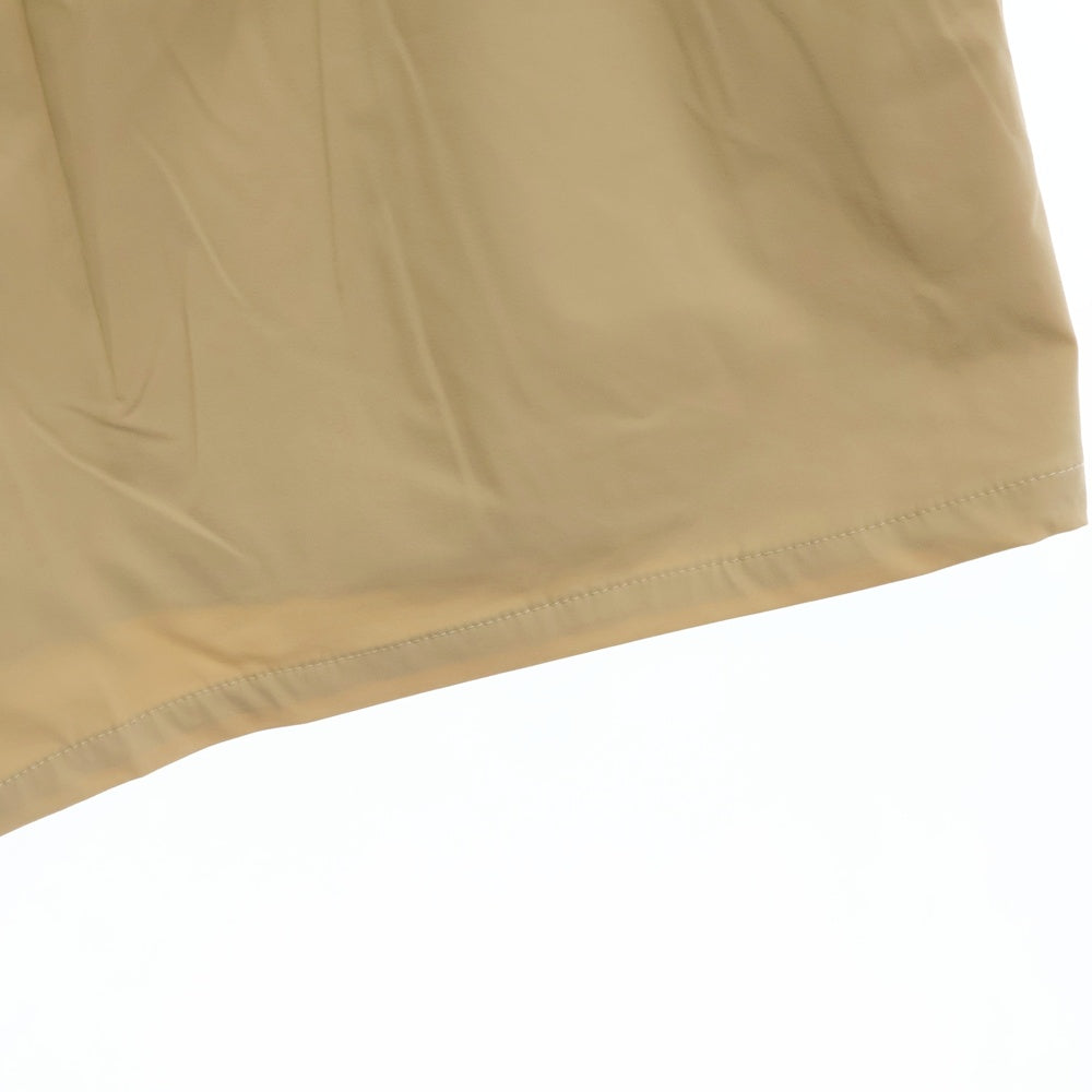 FEAR OF GOD ESSENTIALS(フィアオブゴッド エッセンシャルズ) SHORT PANTS ラバーロゴ ナイロンハーフパンツ ショーツ ベージュ