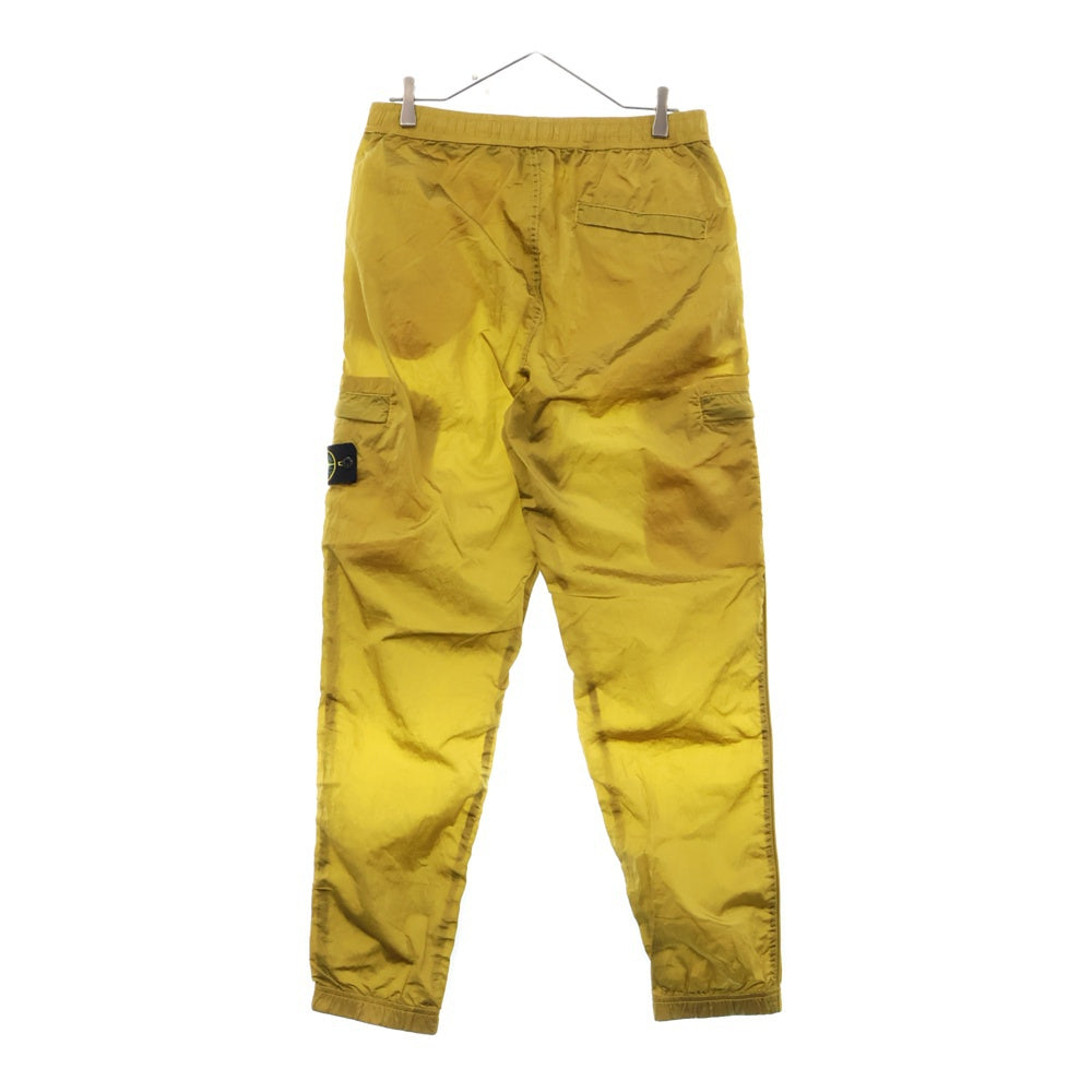 STONE ISLAND(ストーンアイランド) RE-T Nylon Metal In Econyl ロゴワッペン ナイロンメタルパンツ イエロー 761531021