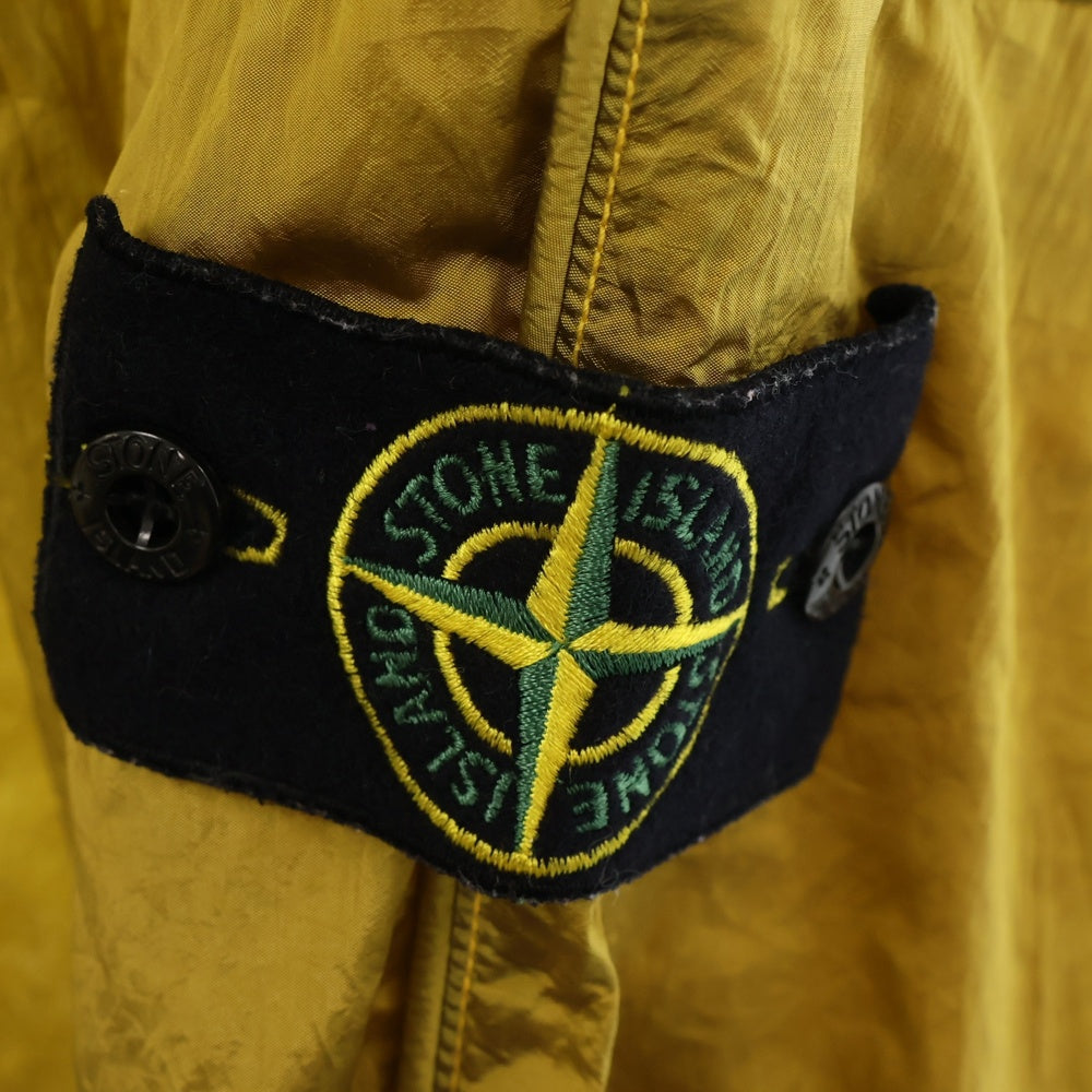 STONE ISLAND(ストーンアイランド) RE-T Nylon Metal In Econyl ロゴワッペン ナイロンメタルパンツ イエロー 761531021