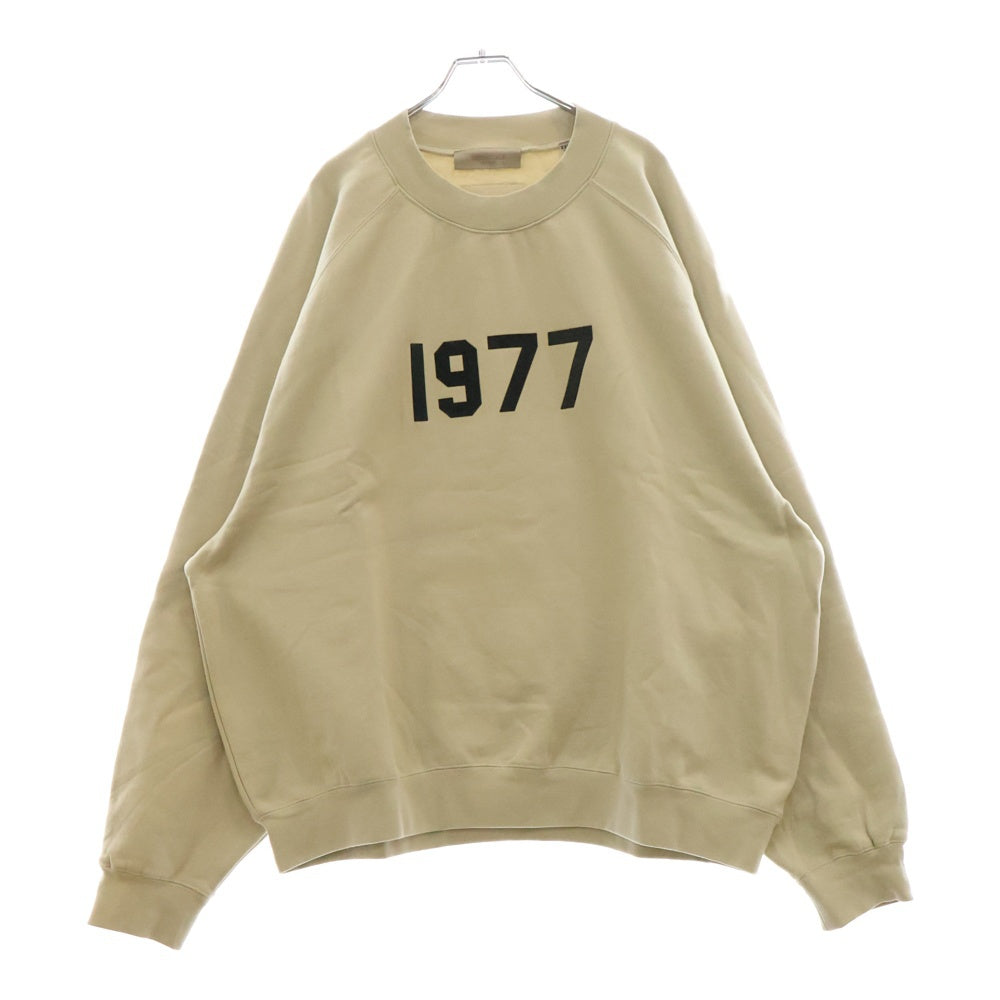 FEAR OF GOD ESSENTIALS(フィアオブゴッド エッセンシャルズ) SWEATSHRT 1977 フェルトロゴ クルーネックスウェットトレーナー ベージュ