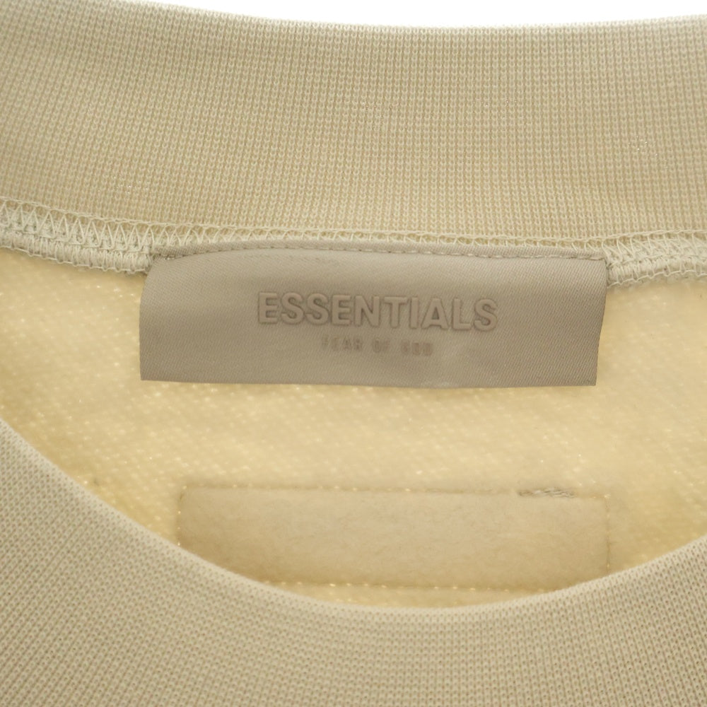 FEAR OF GOD ESSENTIALS(フィアオブゴッド エッセンシャルズ) SWEATSHRT 1977 フェルトロゴ クルーネックスウェットトレーナー ベージュ