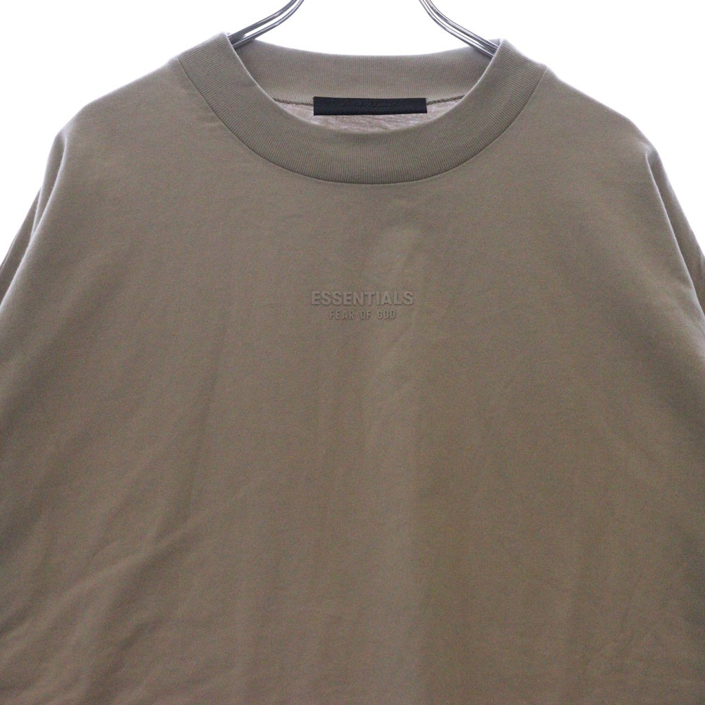 FEAR OF GOD ESSENTIALS(フィアオブゴッド エッセンシャルズ) L/S T-SHIRT フロントロゴ 長袖Tシャツ ロンT ベージュ