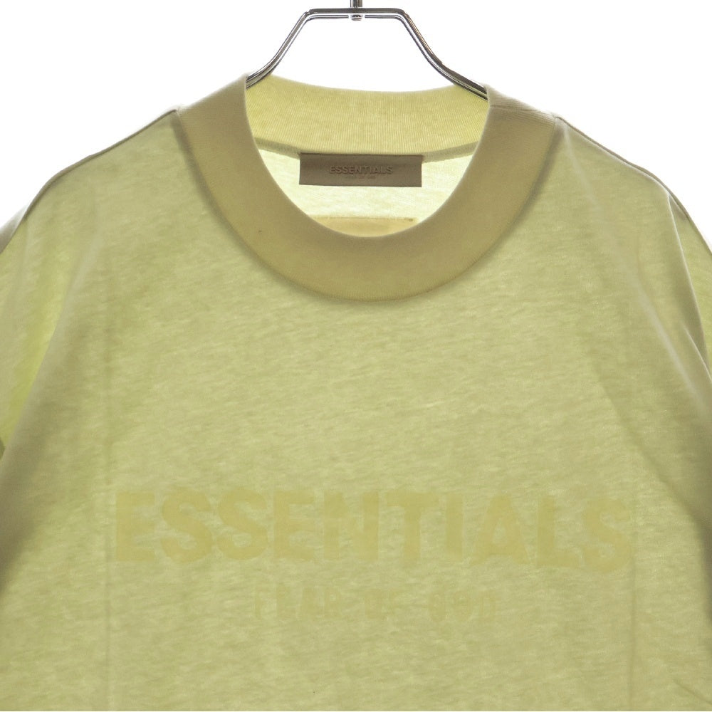 FEAR OF GOD ESSENTIALS(フィアオブゴッド エッセンシャルズ) S/S T-SHIRT フロントラバーロゴ 半袖Tシャツ ライトグリーン