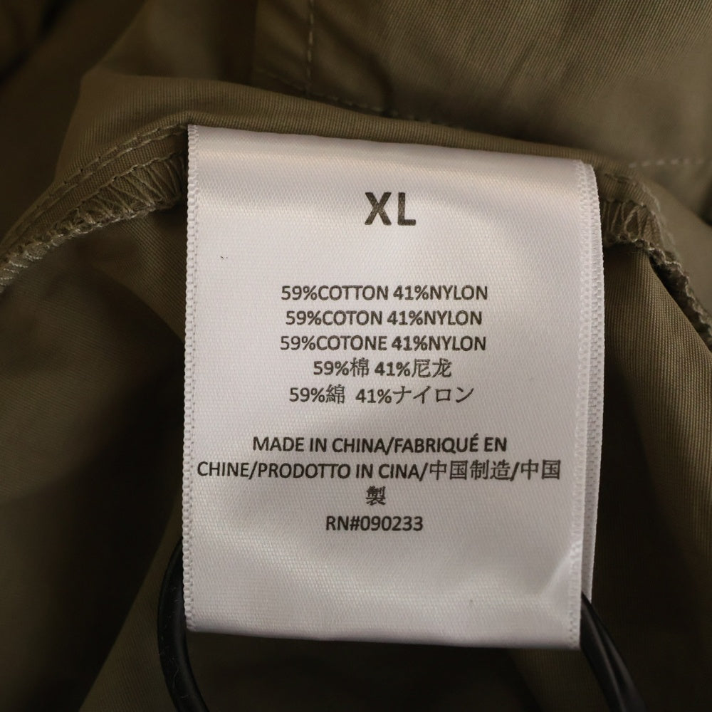 FEAR OF GOD ESSENTIALS(フィアオブゴッド エッセンシャルズ) HALF ZIP NYLON JACKET リフレクターロゴ ハーフジップナイロンジャケット ベージュ