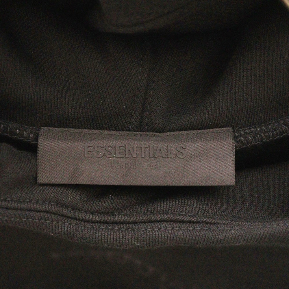 FEAR OF GOD ESSENTIALS(フィアオブゴッド エッセンシャルズ) Hoodie フロントロゴ プルオーバースウェットパーカー フーディー ブラック