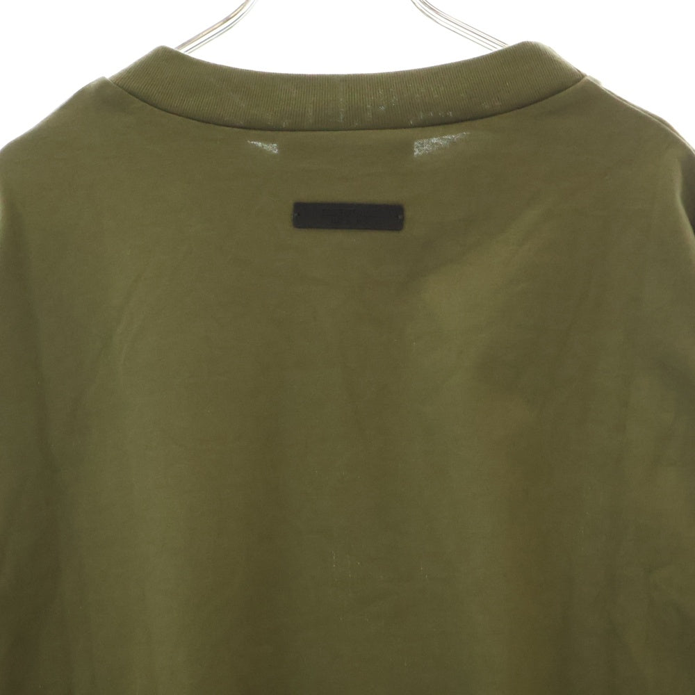 FEAR OF GOD ESSENTIALS(フィアオブゴッド エッセンシャルズ) L/S T-SHIRT フロントプリント長袖Tシャツ ロンT カーキ