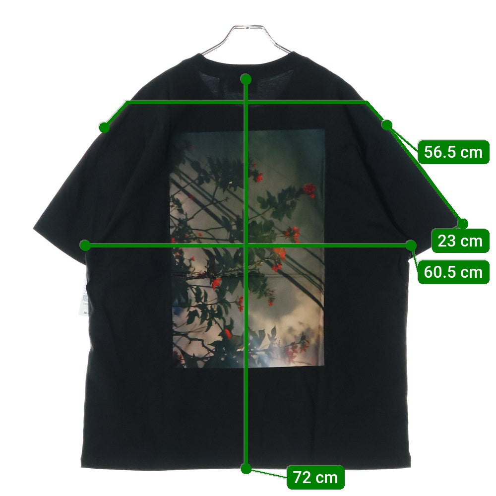 FEAR OF GOD ESSENTIALS(フィアオブゴッド エッセンシャルズ) S/S T-SHIRT FLOWER バックフラワーフォトプリント 半袖Tシャツ ブラック
