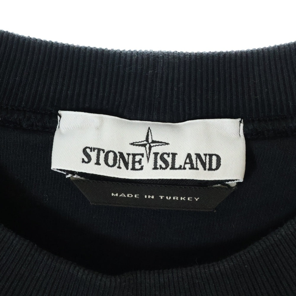 STONE ISLAND(ストーンアイランド) Garment Dyed Brushed Cotton Sweatshirt ガーメントダイ ロゴワッペン クルーネックスウェットトレーナー ブラック 771563020