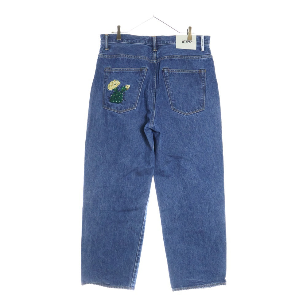 WTAPS(ダブルタップス) 24SS EX48_COLLECTION SPEC STRAIGHT DENIM ポケットロゴ刺繍ワイドストレートデニムパンツ 241WVDT-PTM03 ブルー