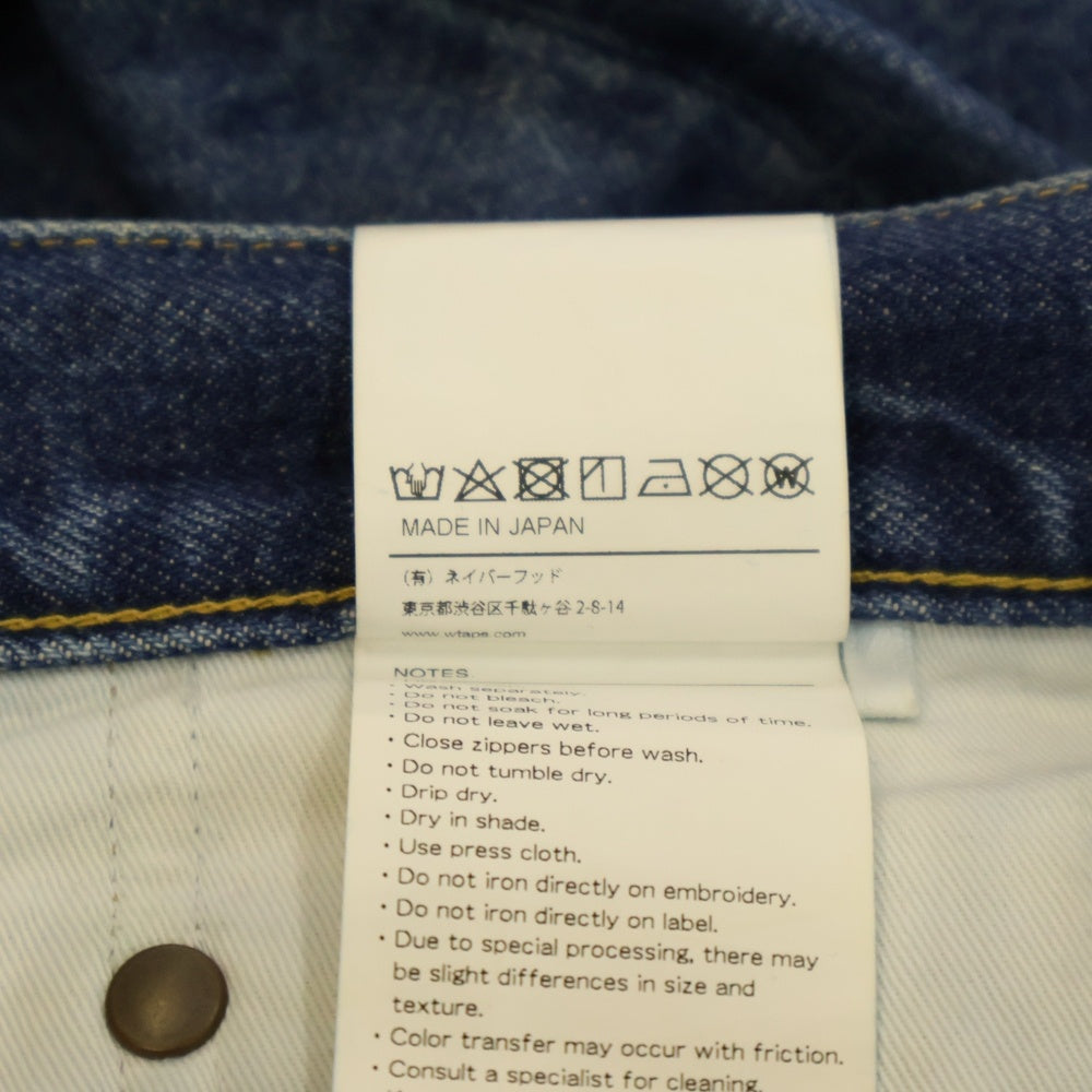 WTAPS(ダブルタップス) 24SS EX48_COLLECTION SPEC STRAIGHT DENIM ポケットロゴ刺繍ワイドストレートデニムパンツ 241WVDT-PTM03 ブルー