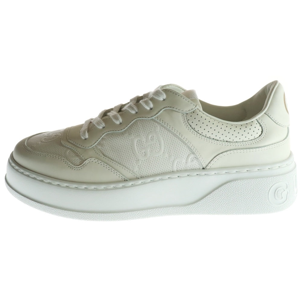 GUCCI(グッチ) GGエンボス レザーローカットスニーカー ホワイト 669582