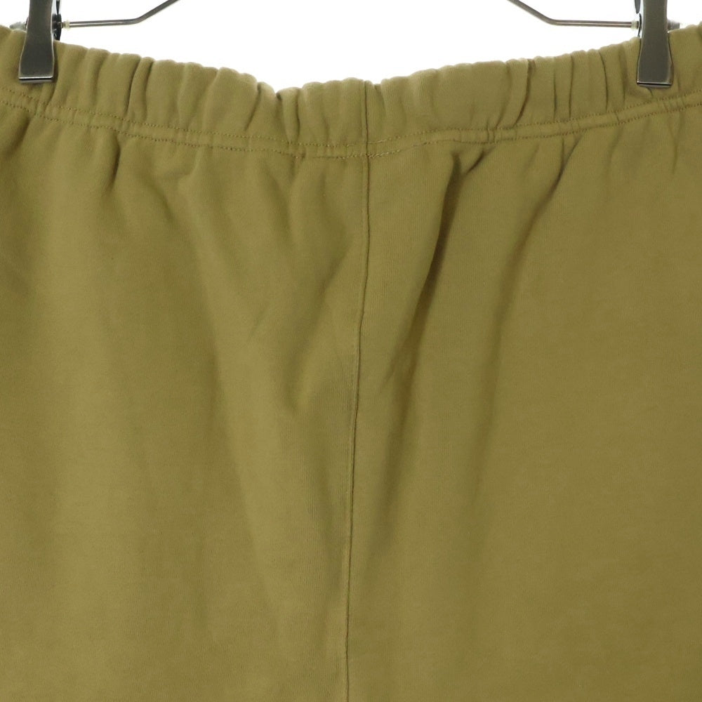 FEAR OF GOD ESSENTIALS(フィアオブゴッド エッセンシャルズ) SHORT PANTS リフレクターロゴ スウェットハーフパンツ ショーツ ベージュ
