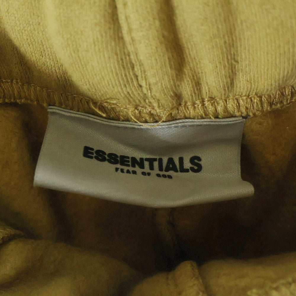 FEAR OF GOD ESSENTIALS(フィアオブゴッド エッセンシャルズ) SHORT PANTS リフレクターロゴ スウェットハーフパンツ ショーツ ベージュ