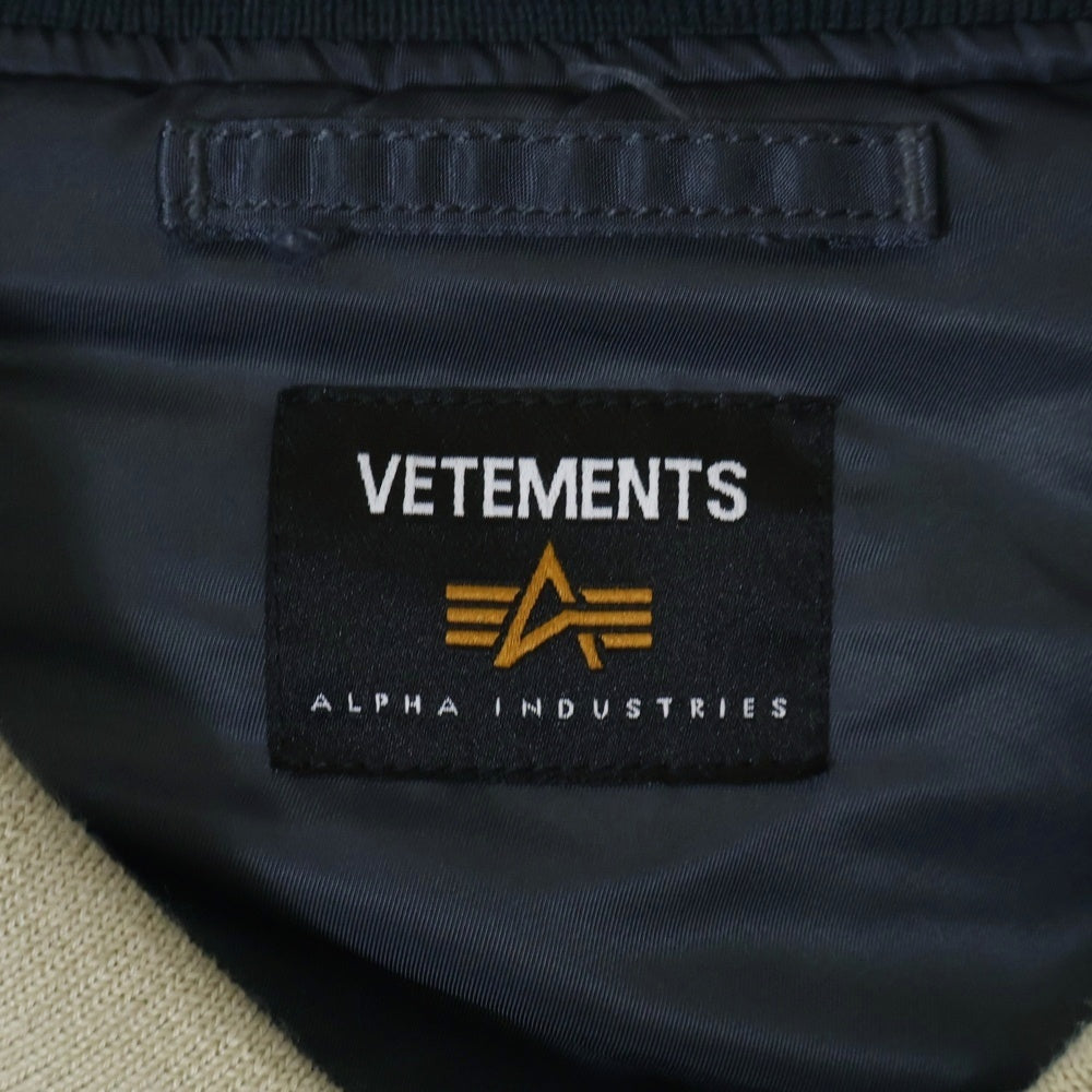 VETEMENTS(ヴェトモン) 18SS ×ALPHA INDUSTRIES OVERSIZE BOMBER JACKET オーバーサイズ ボンバージャケット ホワイト WSS18JA25