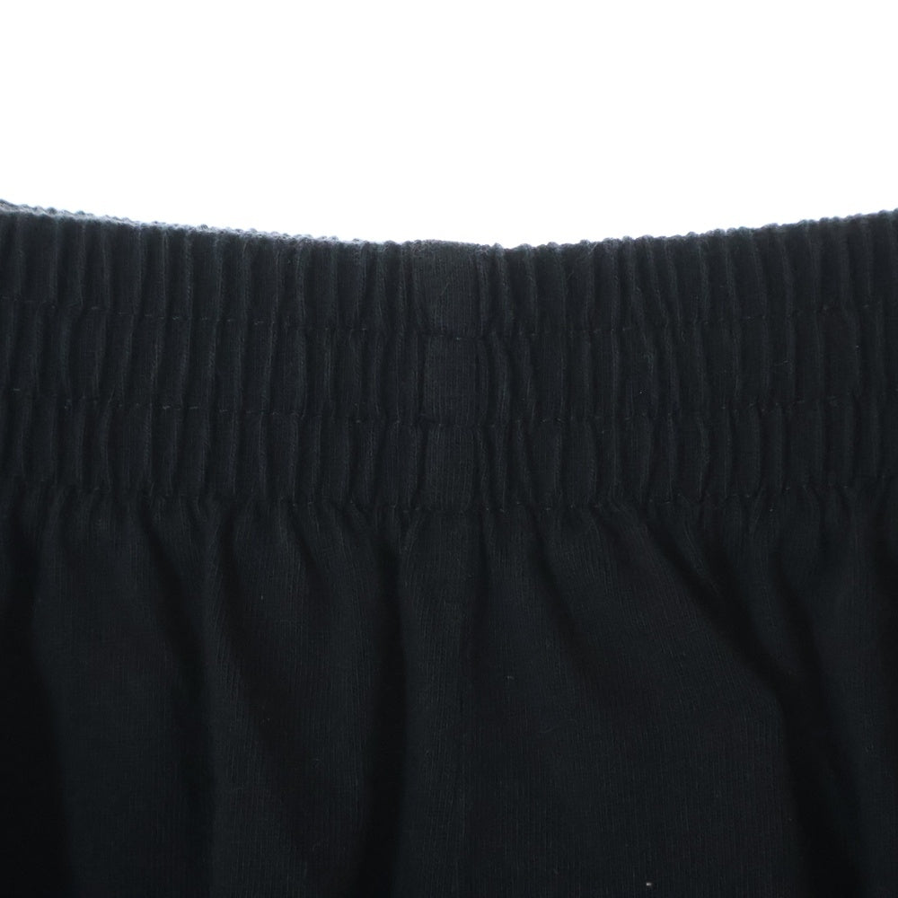 BALENCIAGA(バレンシアガ) 24SS Soccer Baggy Shorts サッカーロゴ バギーショーツ ハーフパンツ ブラック 777709 TPVW2
