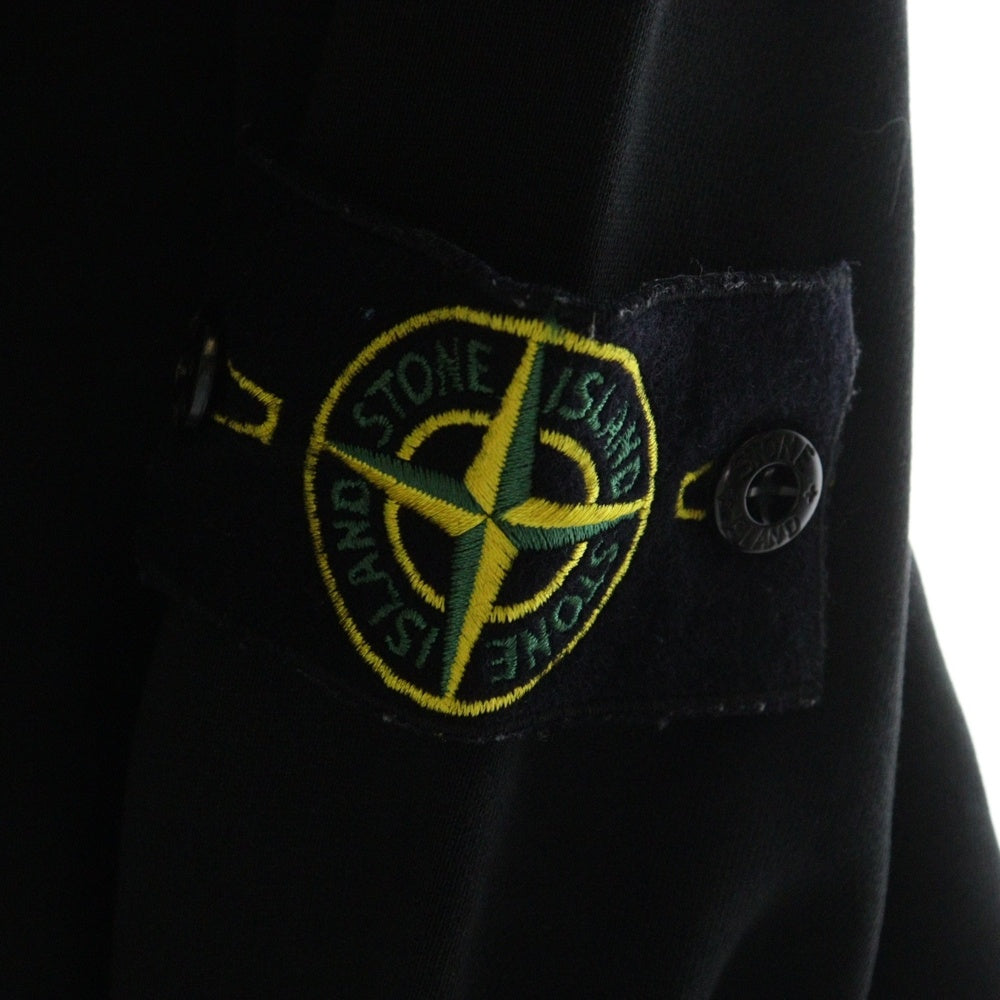 STONE ISLAND(ストーンアイランド) Sweatshirt ロゴワッペン クルーネックスウェットトレーナー ブラック 741563051