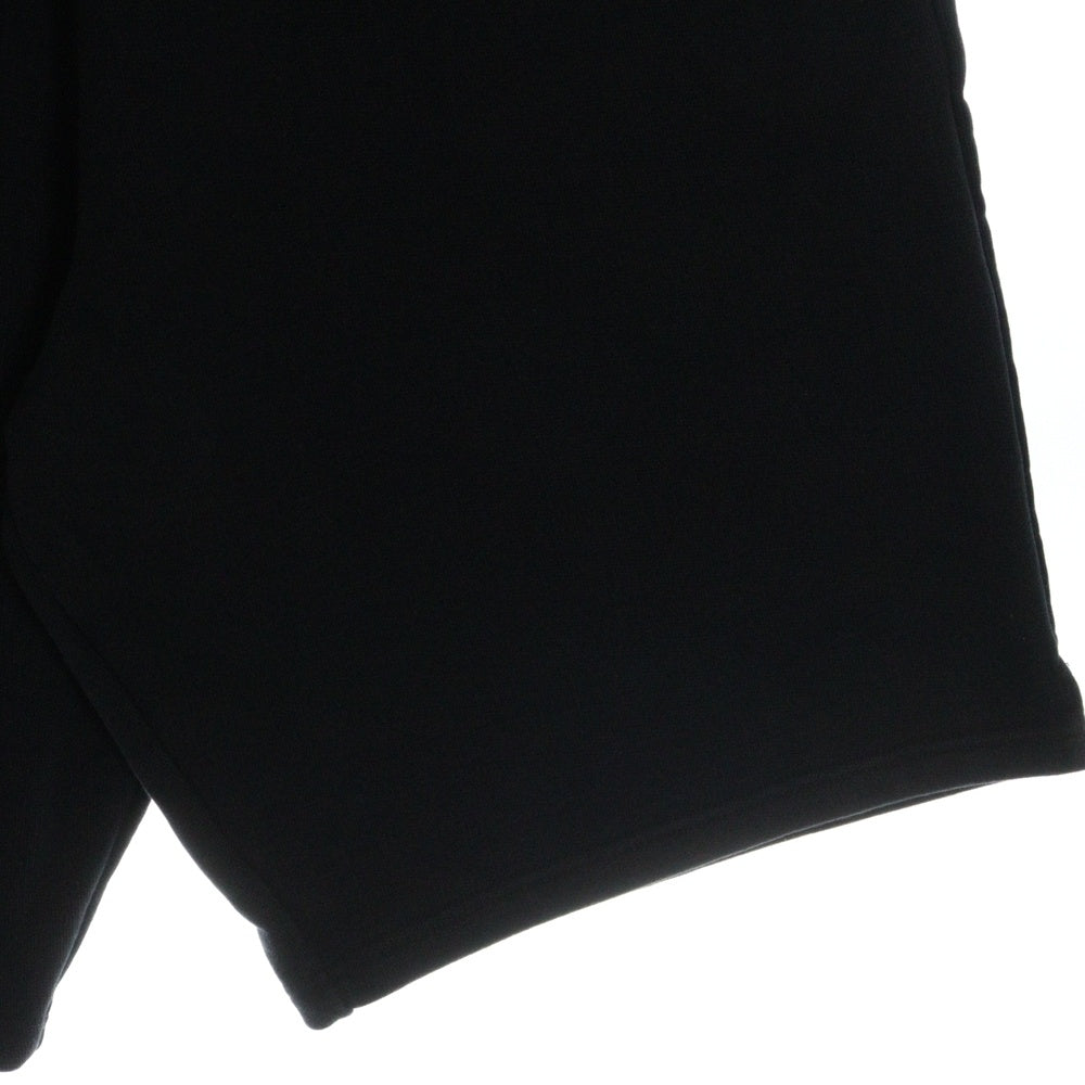 AMI Alexandre Mattiussi(アミアレクサンドルマテュッシ) TONAL ADC SHORT ハートロゴ刺繍 スウェットハーフパンツ ショーツ ブラック USO635.747