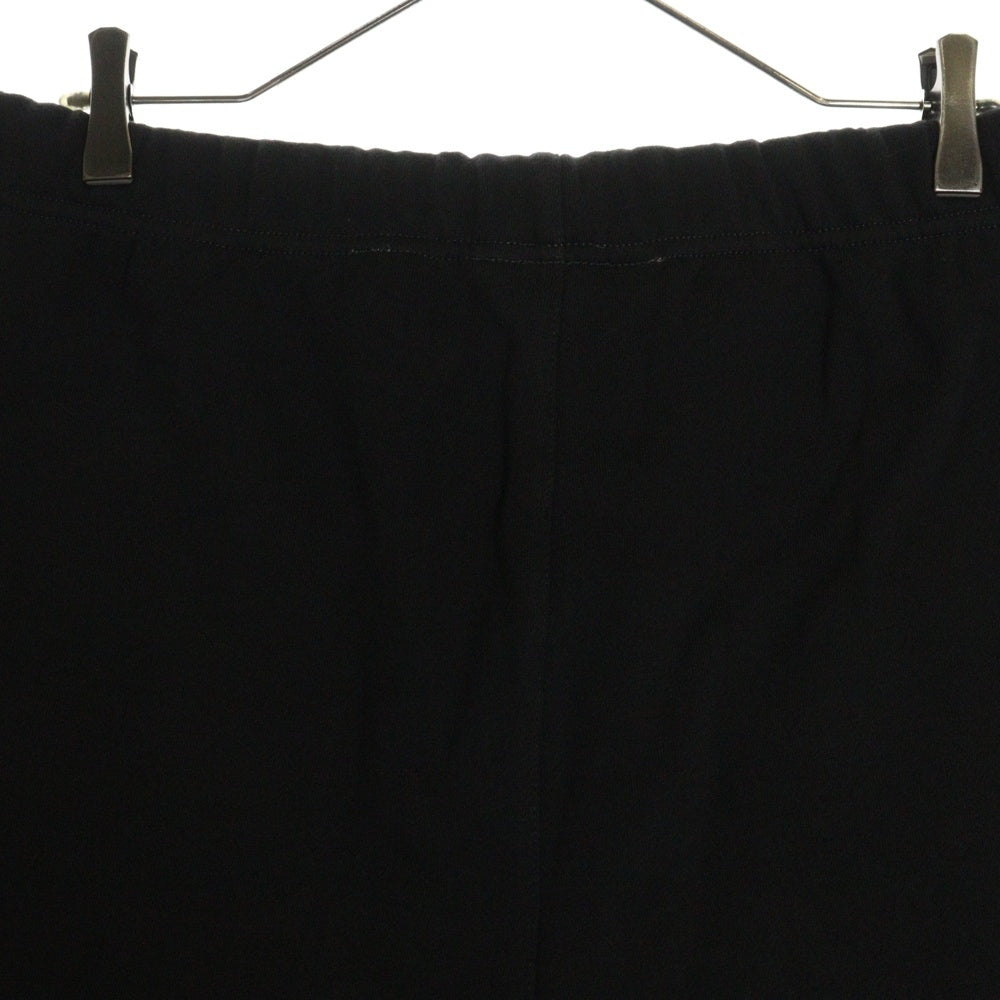 FEAR OF GOD ESSENTIALS(フィアオブゴッド エッセンシャルズ) SHORT PANTS 1977 フェルトロゴ スウェットハーフパンツ ショーツ グレー