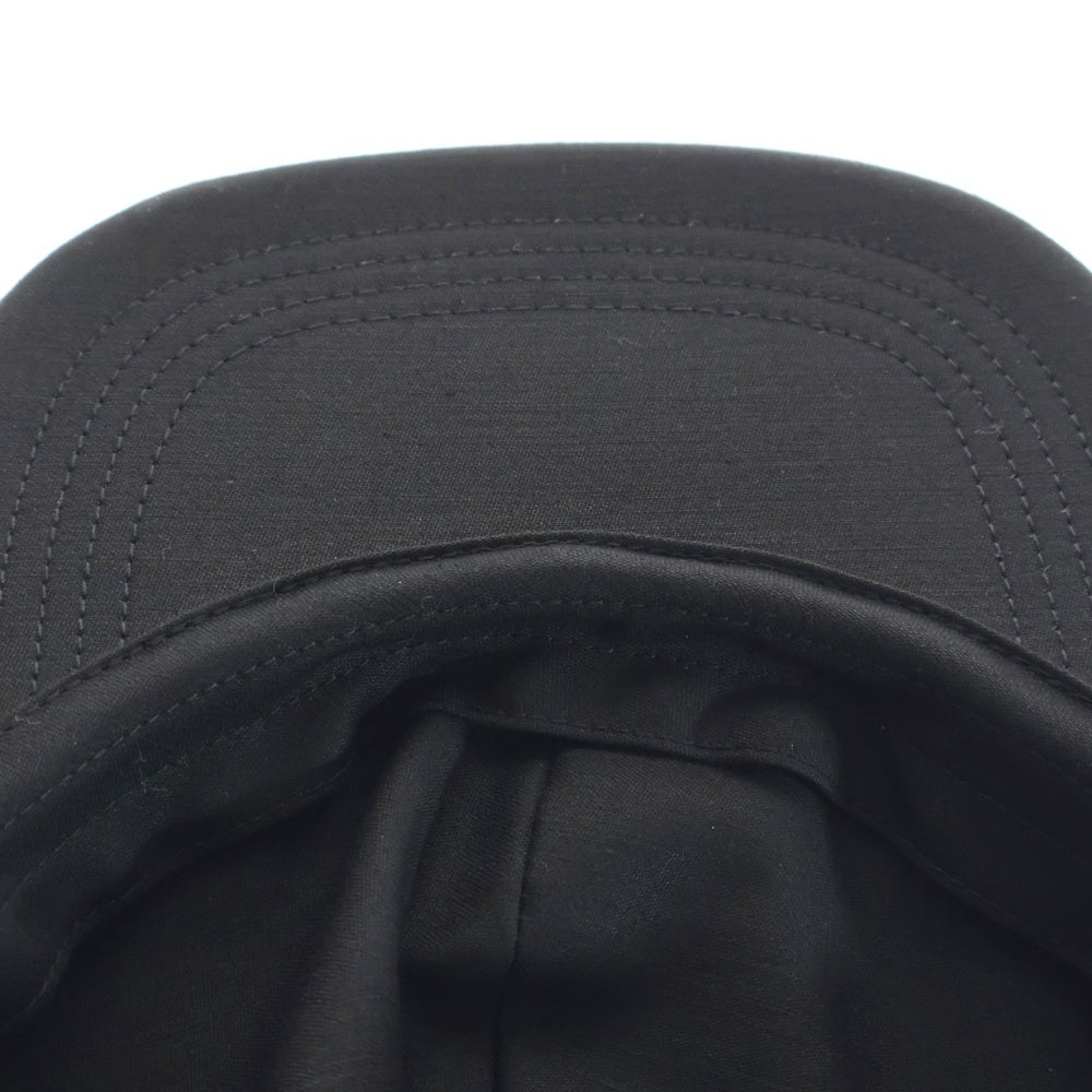 Sacai(サカイ) ×WTAPS Cotton Back Satin Cap 01 ダブルタップス ロゴ刺繍キャップ 帽子 ブラック 25-0931S