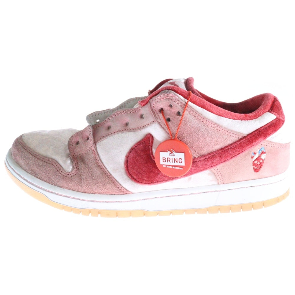 NIKE(ナイキ) ×STRANGELOVE DUNK LOW VALENTINES DAY ストレンジラブ ダンク バレンタインデー ローカットスニーカー ピンク US8.5/26.5cm CT2552-800