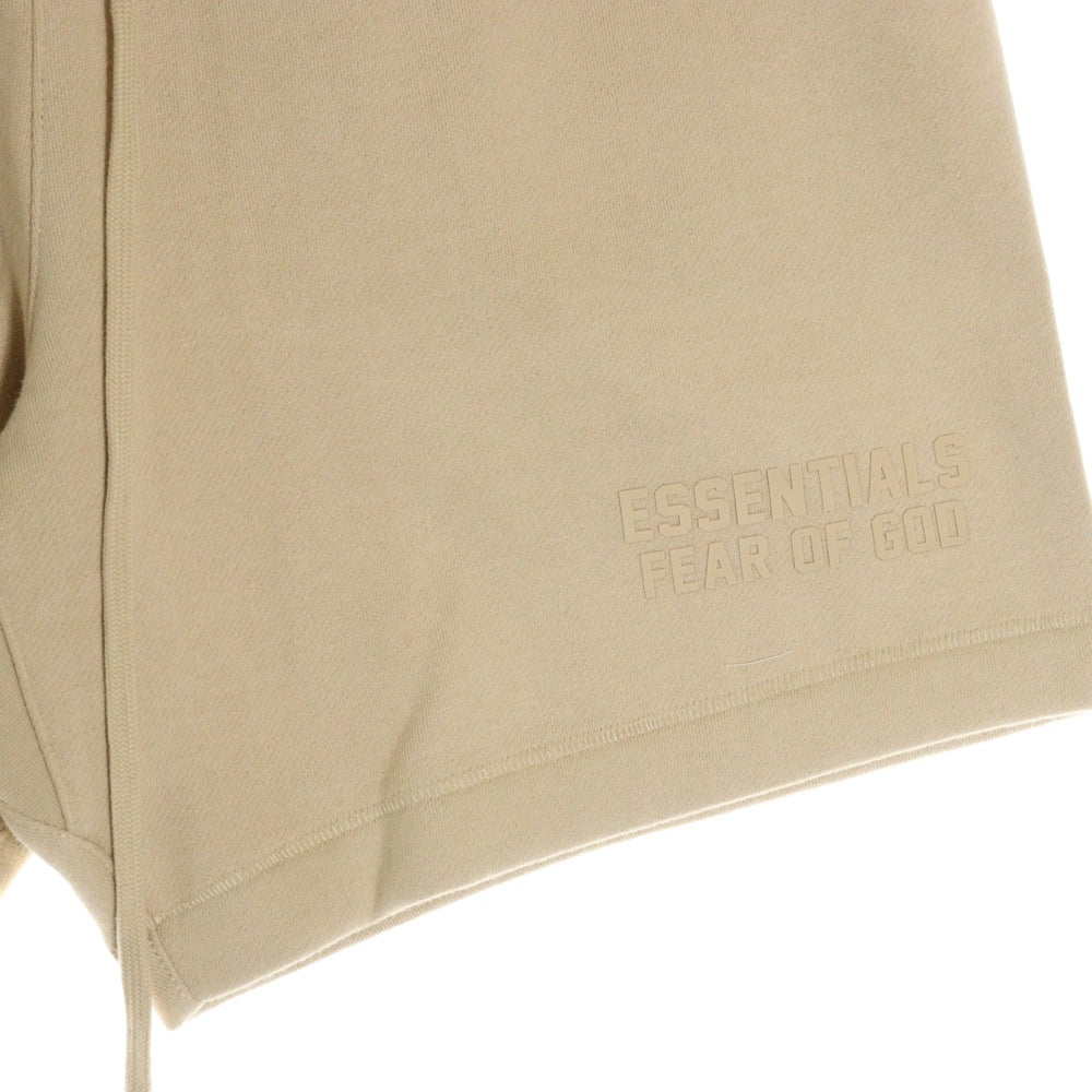 FEAR OF GOD ESSENTIALS(フィアオブゴッド エッセンシャルズ) SHORT PANTS ラバーロゴ スウェットハーフパンツ ショーツ ベージュ