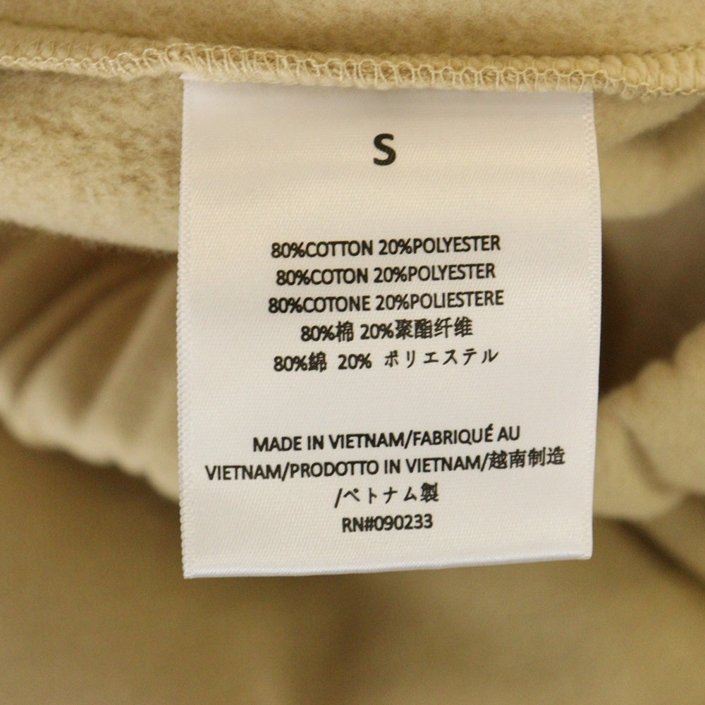 FEAR OF GOD ESSENTIALS(フィアオブゴッド エッセンシャルズ) SHORT PANTS ラバーロゴ スウェットハーフパンツ ショーツ ベージュ