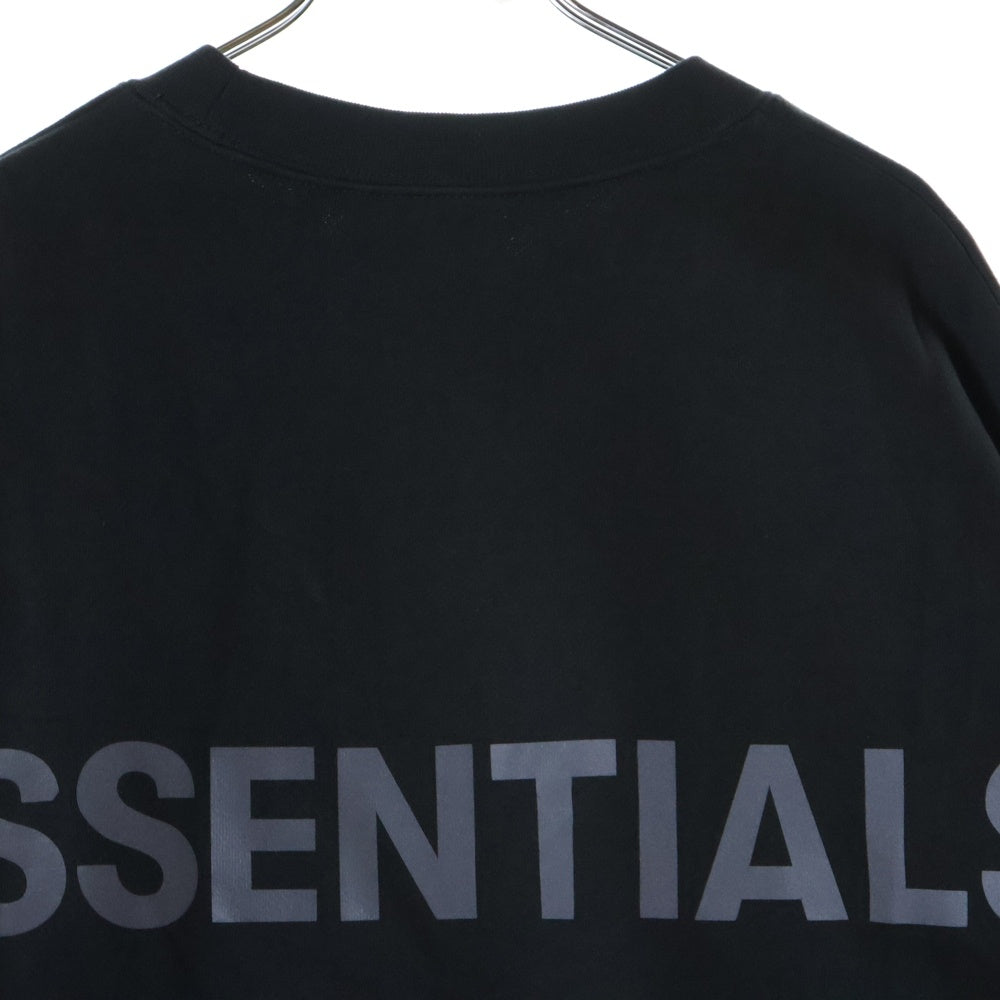 FEAR OF GOD ESSENTIALS(フィアオブゴッド エッセンシャルズ) SWEATSHIRT バックリフレクターロゴ クルーネックスウェットトレーナー ブラック